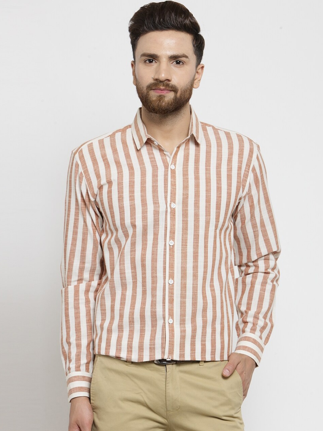 

JAINISH Men White & Brown Regular Fit Striped Casual Shirt