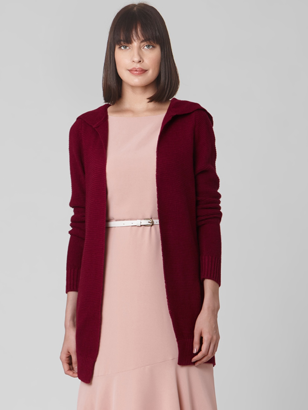 

Vero Moda Women Maroon Solid Cardigan Sweater