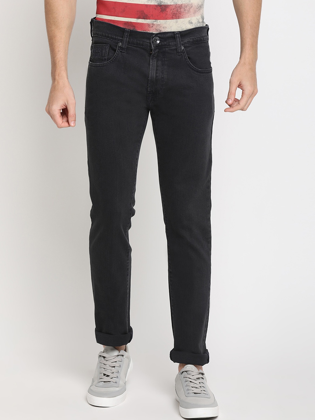 

Pepe Jeans Men Black Slim Fit Mid-Rise Clean Look Jeans