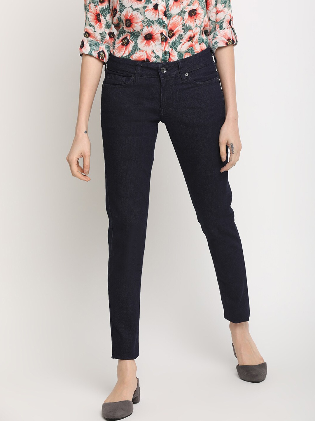 

Pepe Jeans Women Blue Regular Fit Mid-Rise Clean Look Jeans