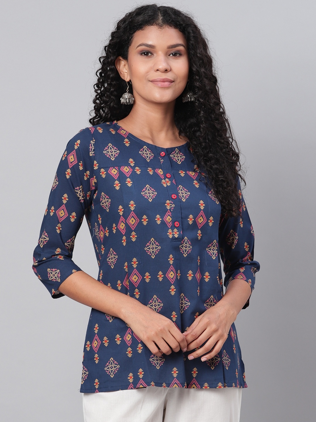 

Myshka Women Navy Blue & Pink Printed Pure Cotton Top