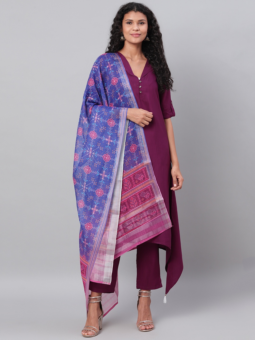 

Myshka Women Burgundy Solid Kurta with Trousers & Dupatta