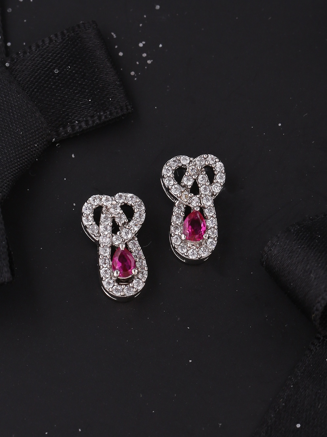 

Voylla Silver-Toned & Pink Contemporary Studs