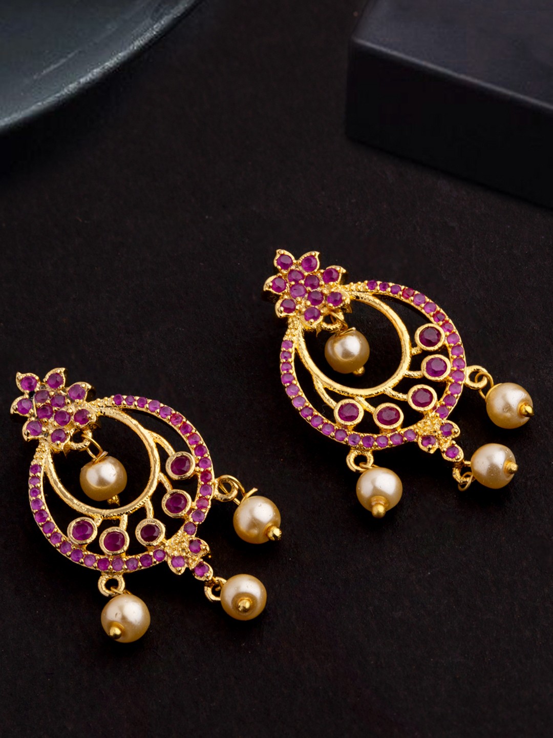 

Voylla Gold-Toned & Pink Classic Chandbalis