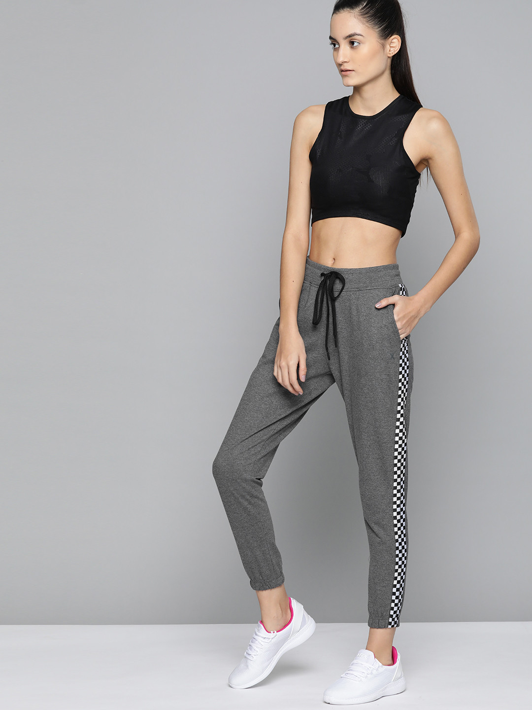 

HRX by Hrithik Roshan Women Anthra Melange Solid Regular Fit Melange Lifestyle Joggers, Charcoal