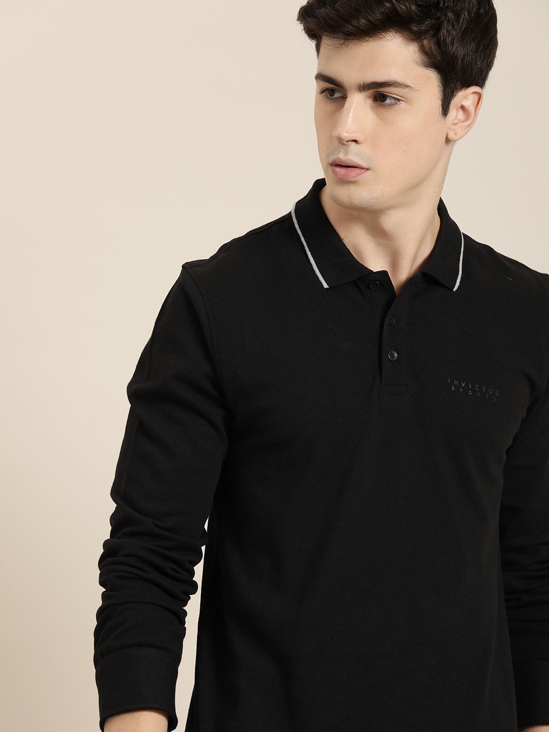 

INVICTUS Men Black Solid Polo Collar Fresh-On T-shirt