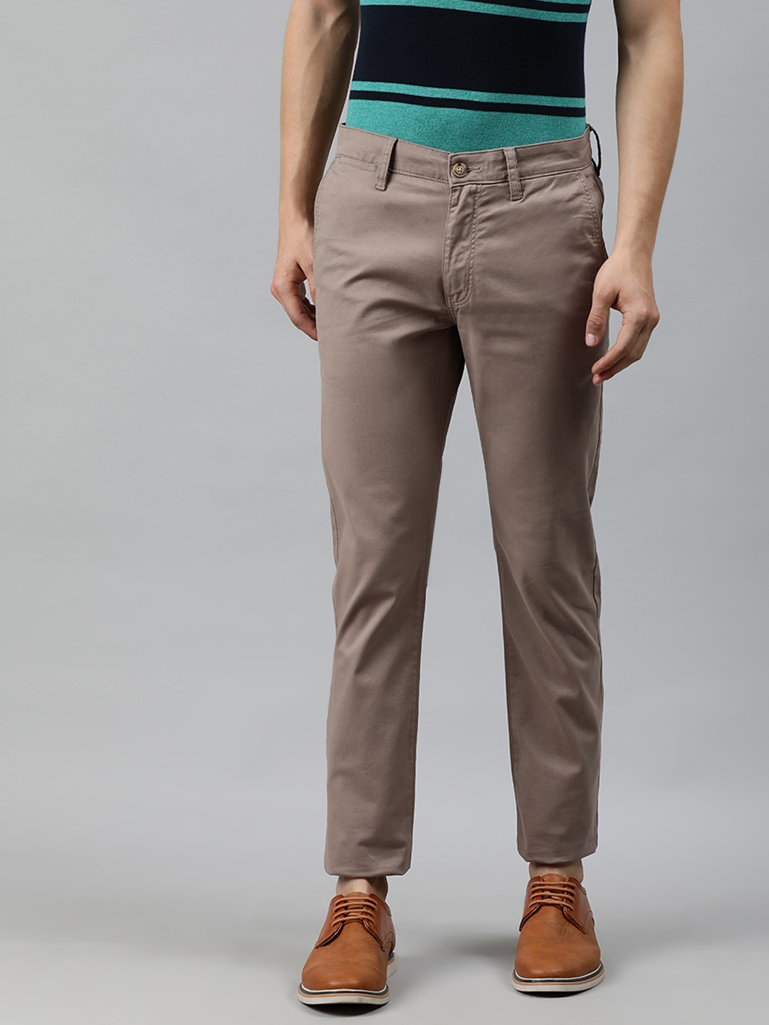 

Nautica Men Brown Slim Fit Solid Chinos