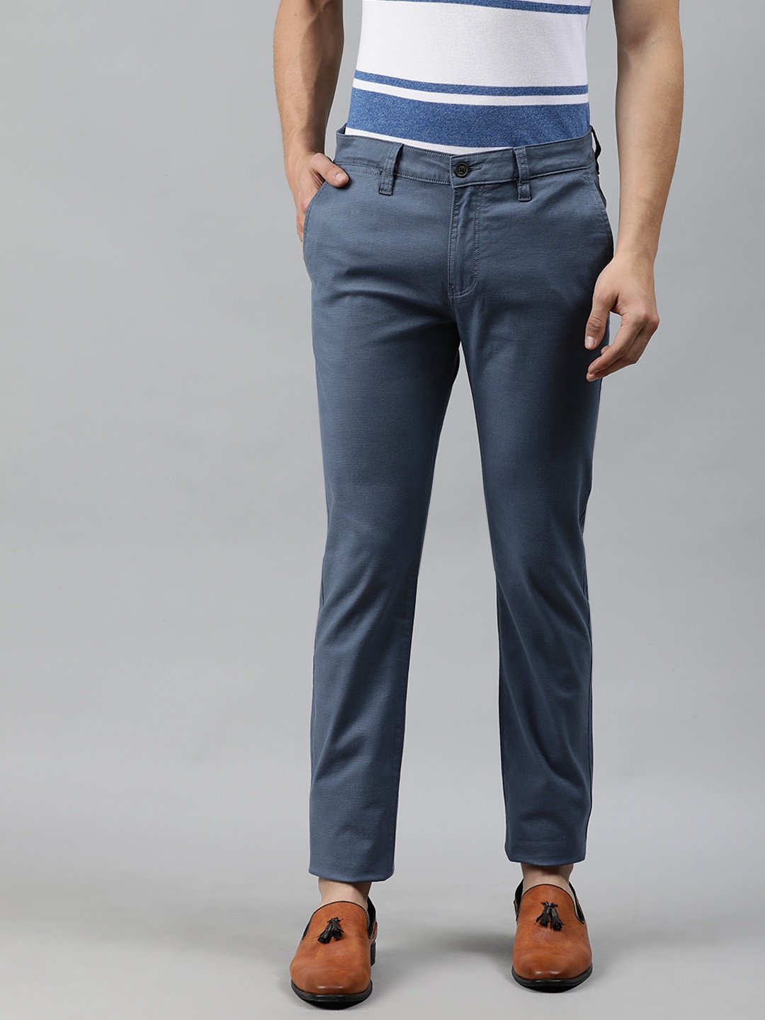 

Nautica Men Blue Slim Fit Solid Chinos