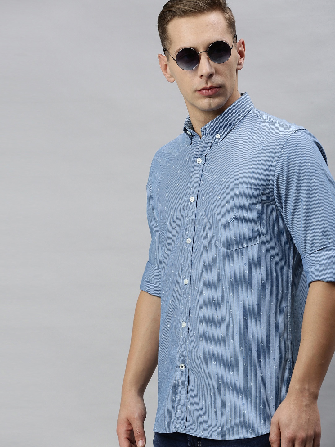 

Nautica Men Blue & White Regular Fit Striped & Printed Stretchable Casual Shirt