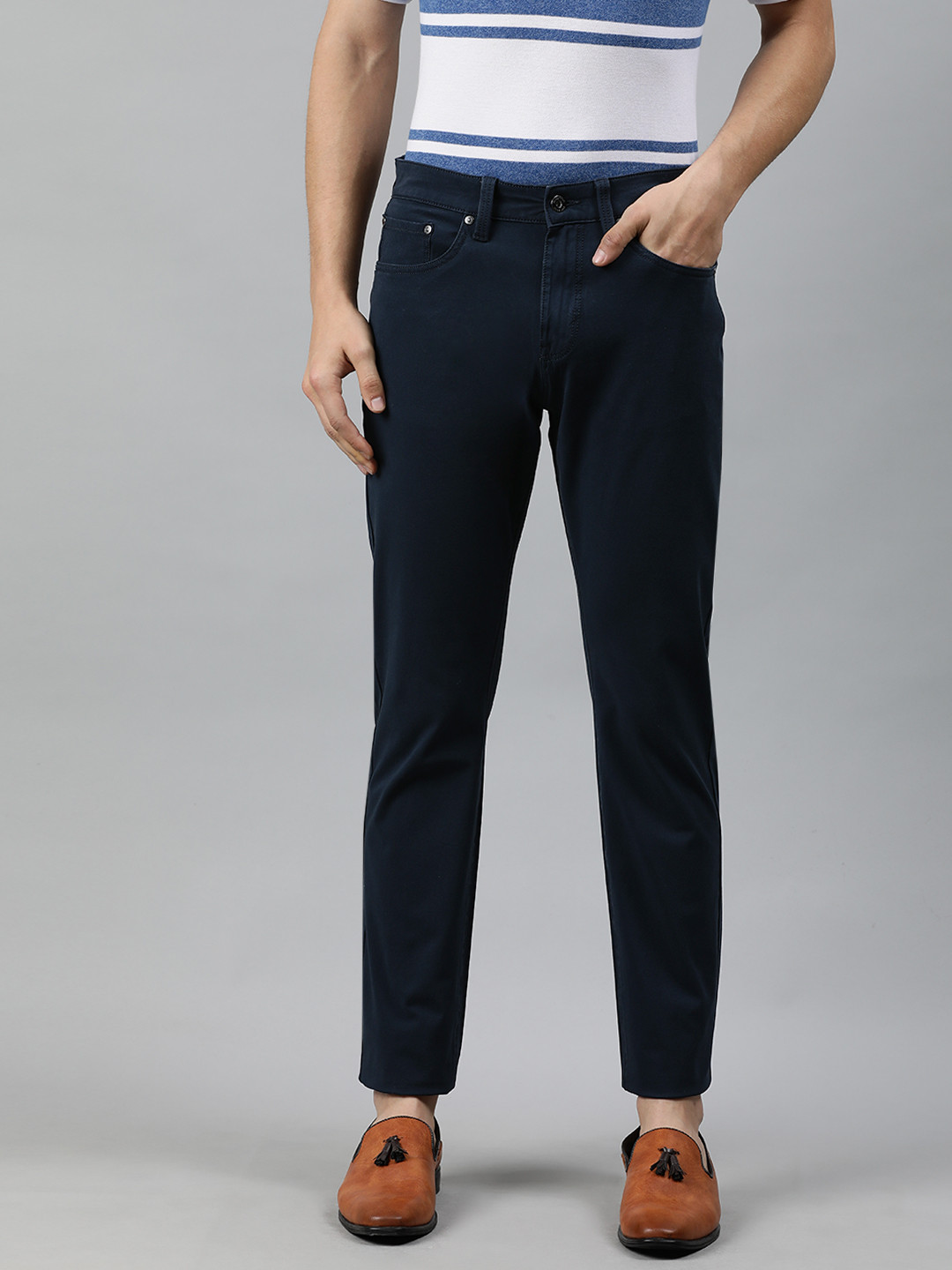 

Nautica Men Navy Blue Slim Fit Solid Chinos