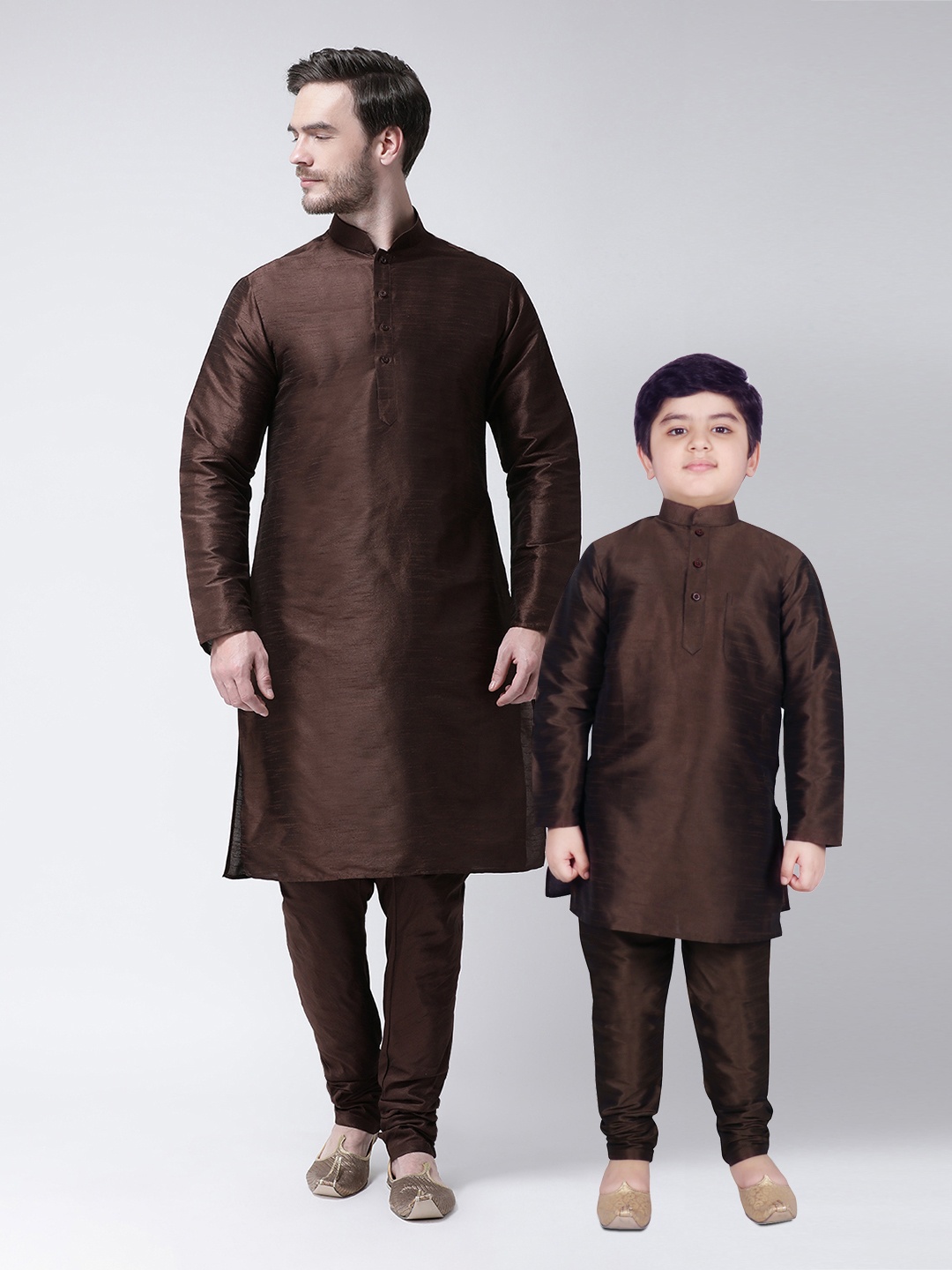 

SG YUVRAJ Boys Brown Solid Raw Silk Kurta with Pyjamas