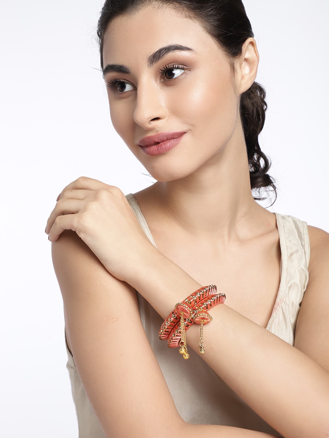 

AccessHer Set of 2 Pink & Gold-Toned Silk Thread Handcrafted Bangles with Jhumki