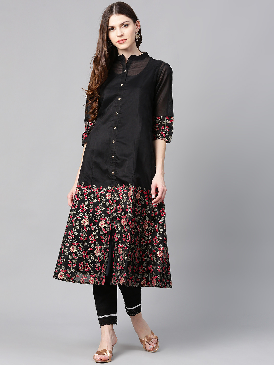 

Juniper Women Black & Golden Printed Anarkali Kurta