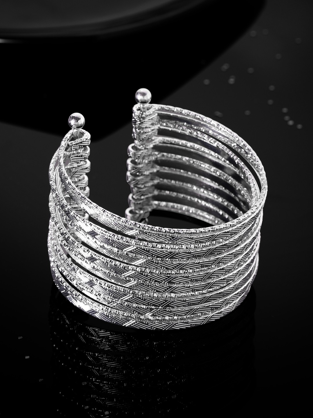 

TOKYO TALKIES X rubans FASHION ACCESSORIES Women Silver-Plated Handcrafted Cuff Bracelet
