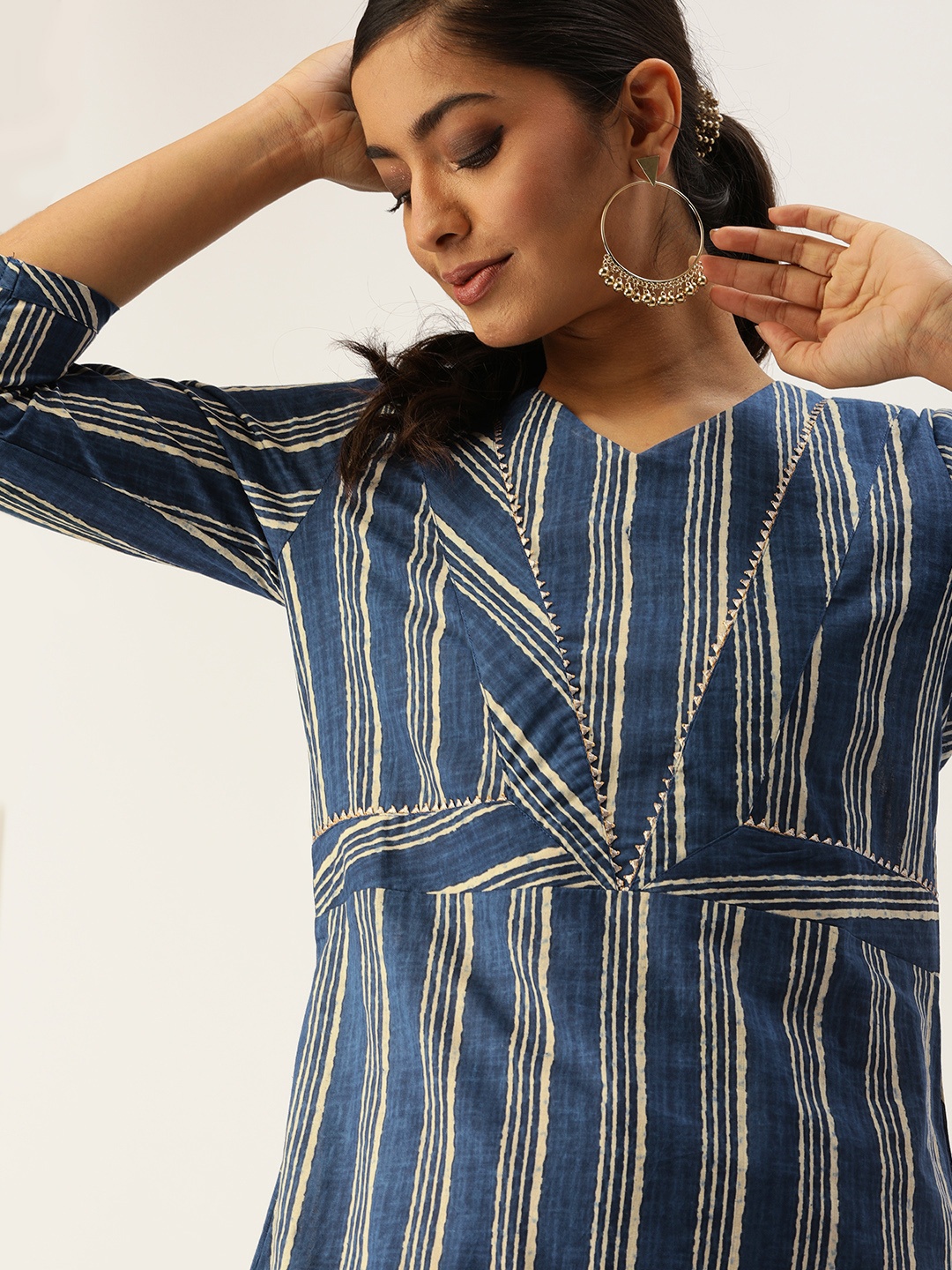 

Varanga Women Blue & Off-White Striped A-Line Kurta