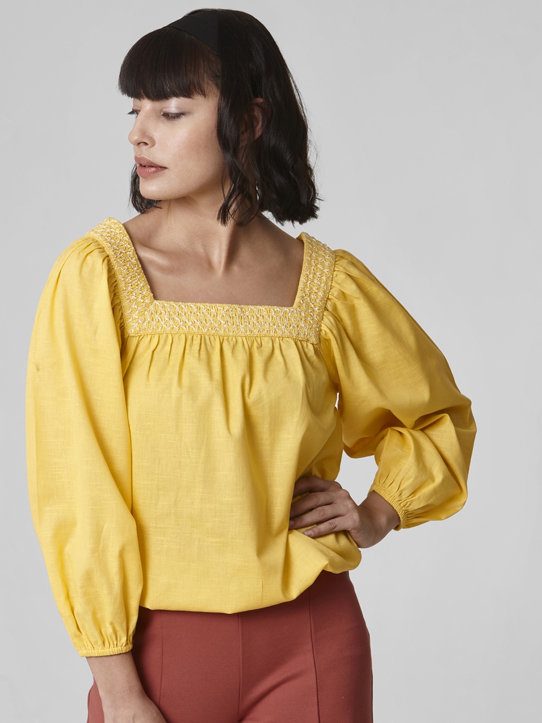 

Vero Moda Women Yellow Solid Blouson Pure Cotton Top with Smocked Detail