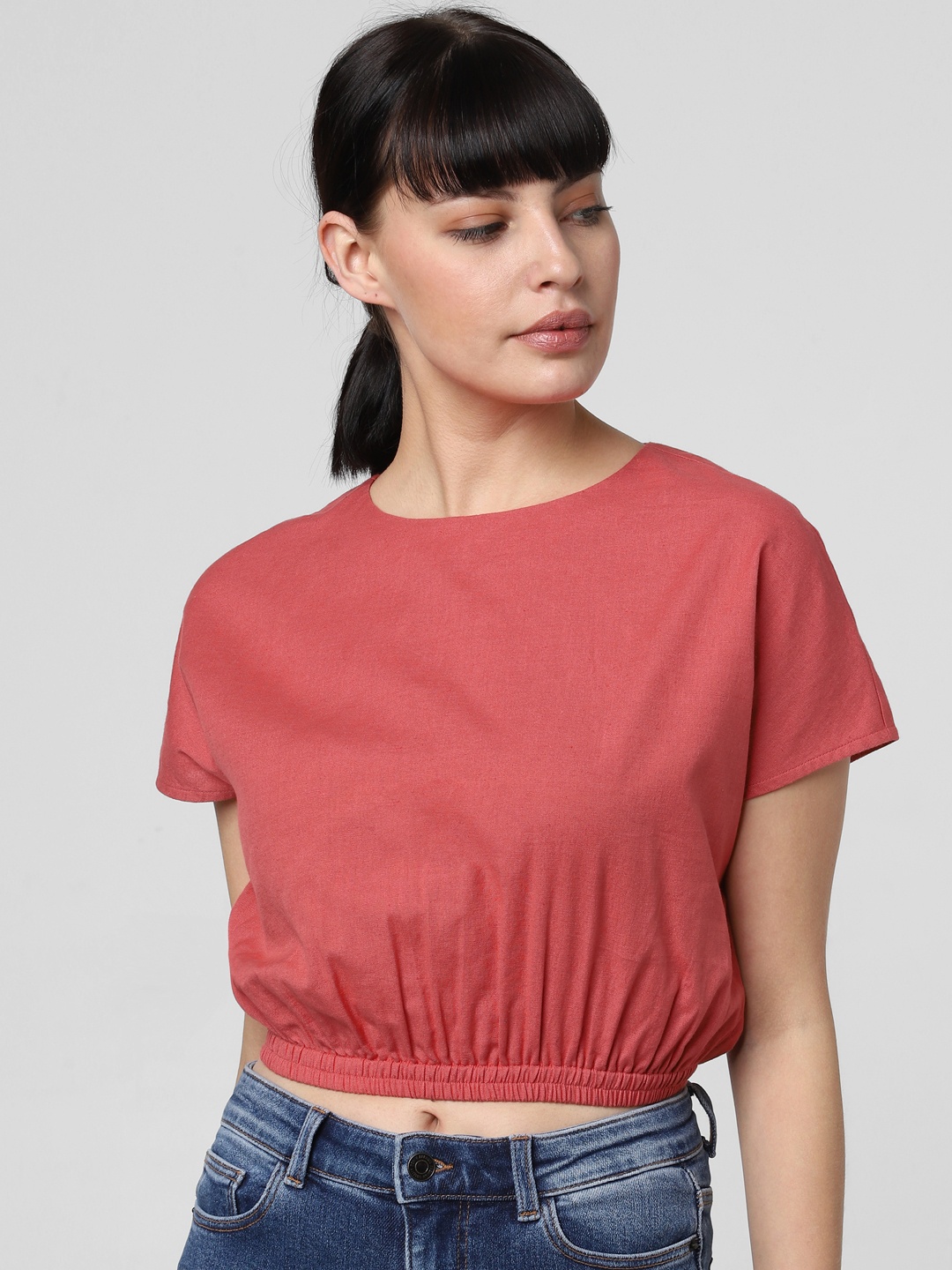 

Vero Moda Women Red Solid Cropped Blouson Pure Cotton Top