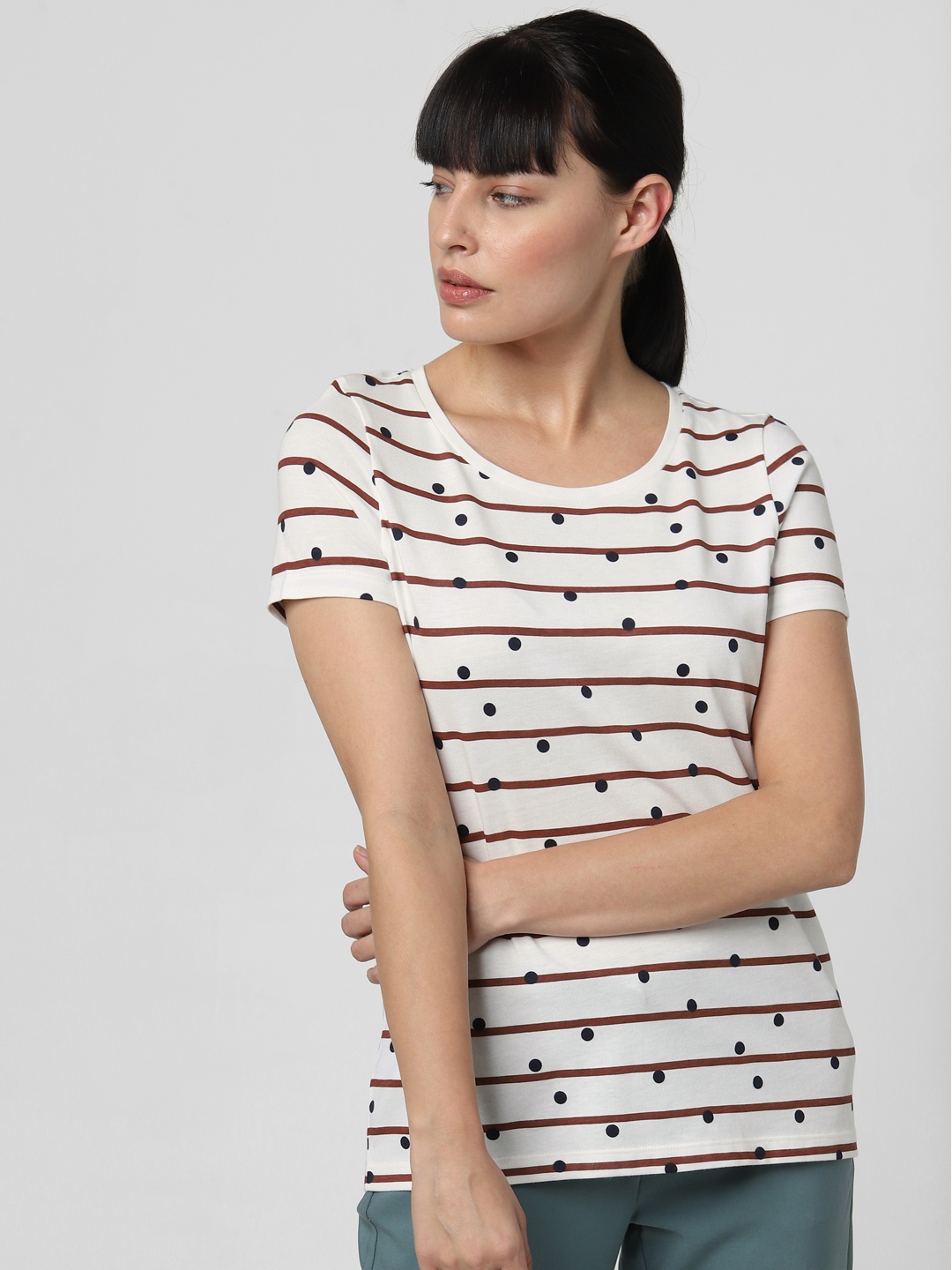 

Vero Moda Women White Brown Striped Round Neck Pure Cotton T-shirt