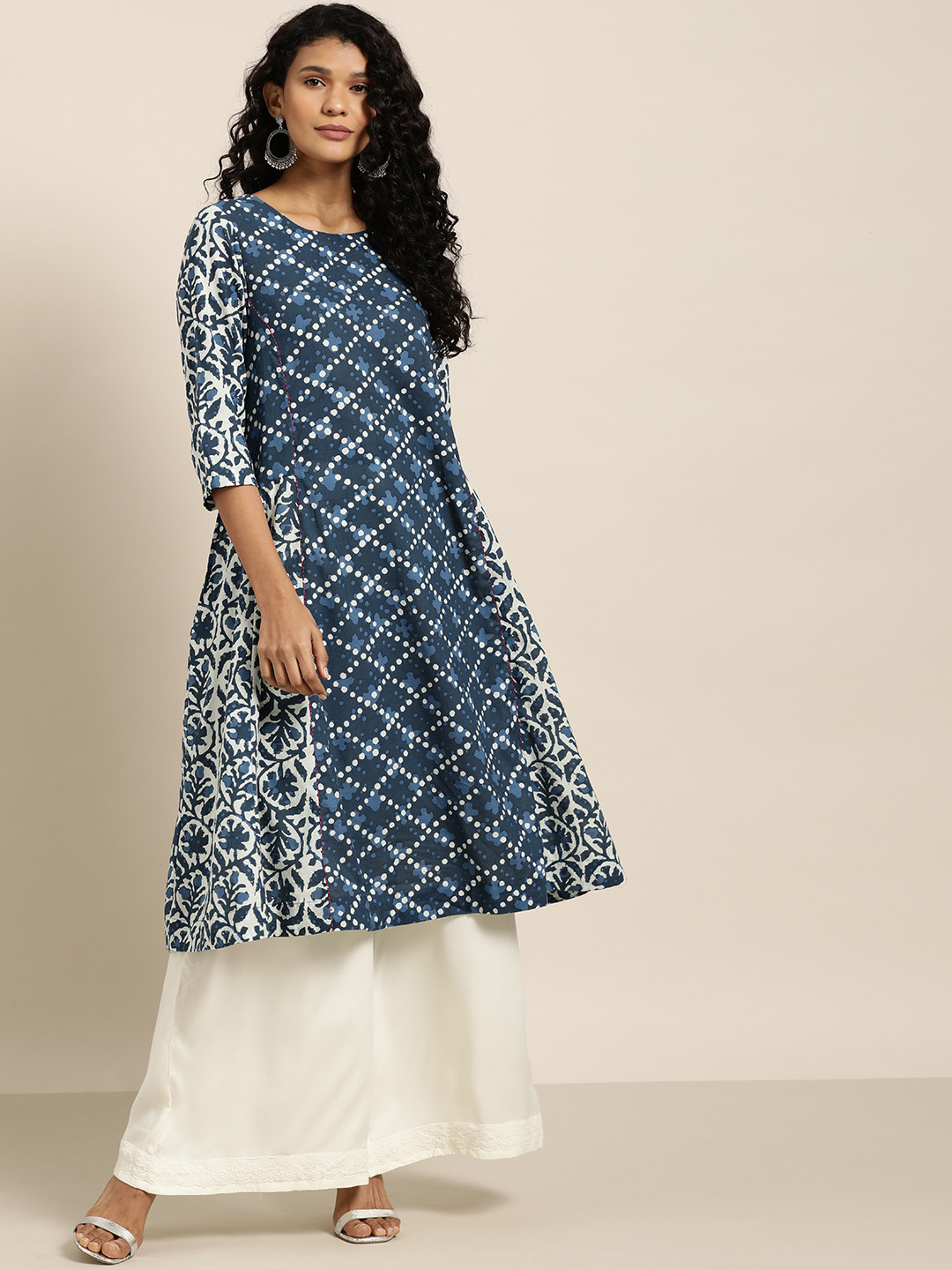 

Sangria Women Blue & White Print Kurta, Navy blue
