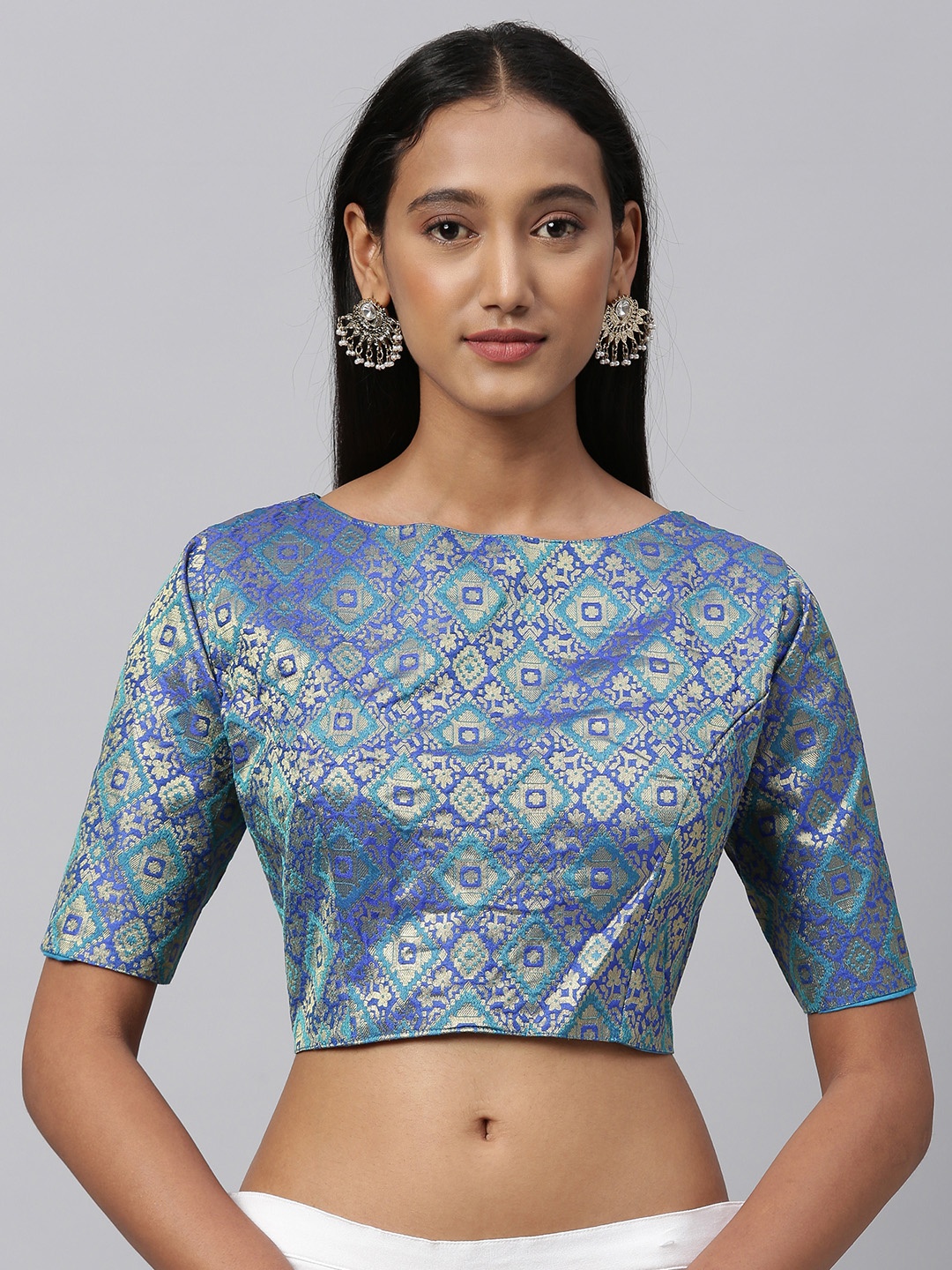 

Amrutam Fab Women Blue & Gold-Coloured Woven Design Saree Blouse