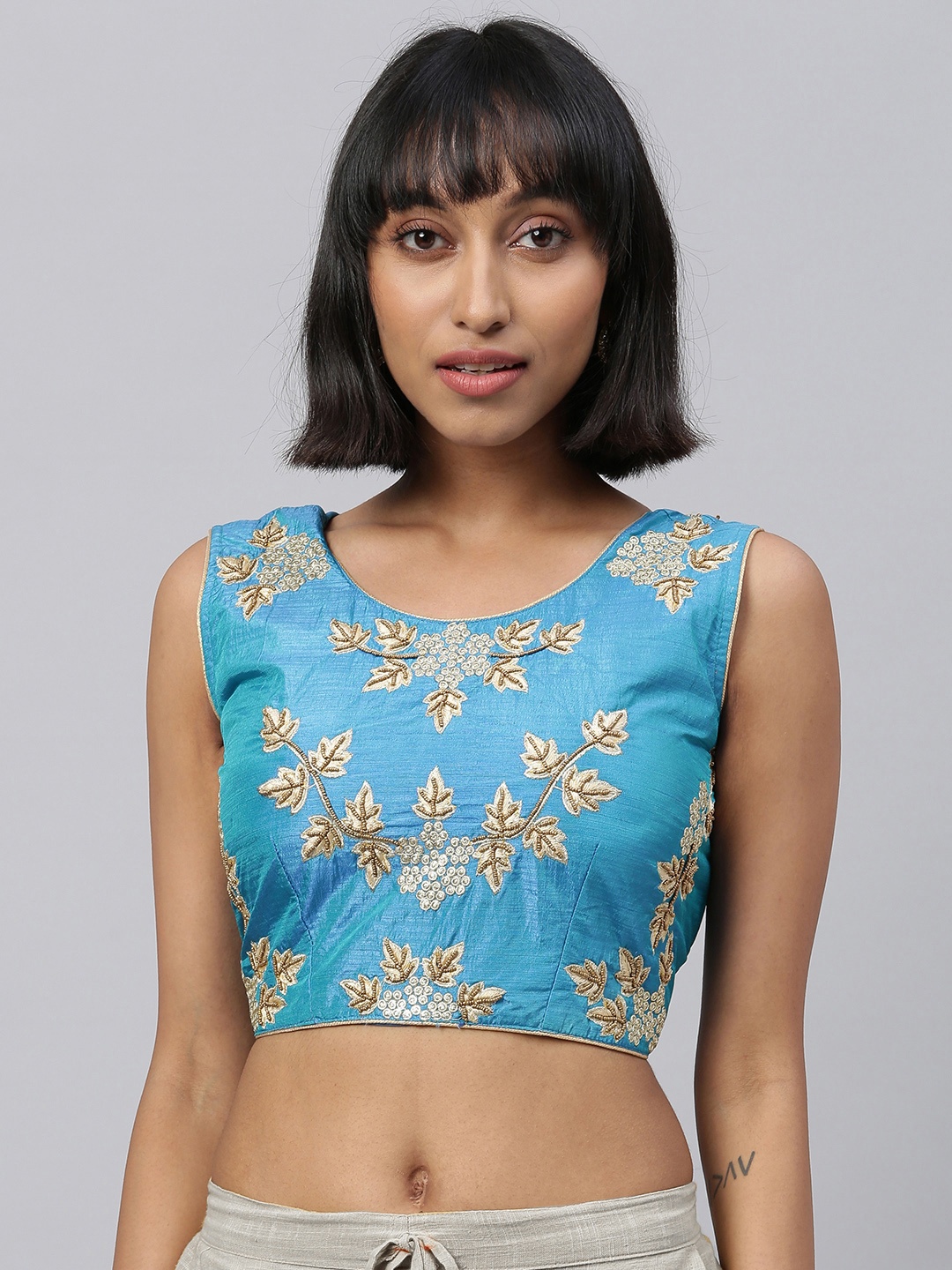 

Amrutam Fab Women Blue & Gold-Toned Embellished Silk Floral Saree Blouse