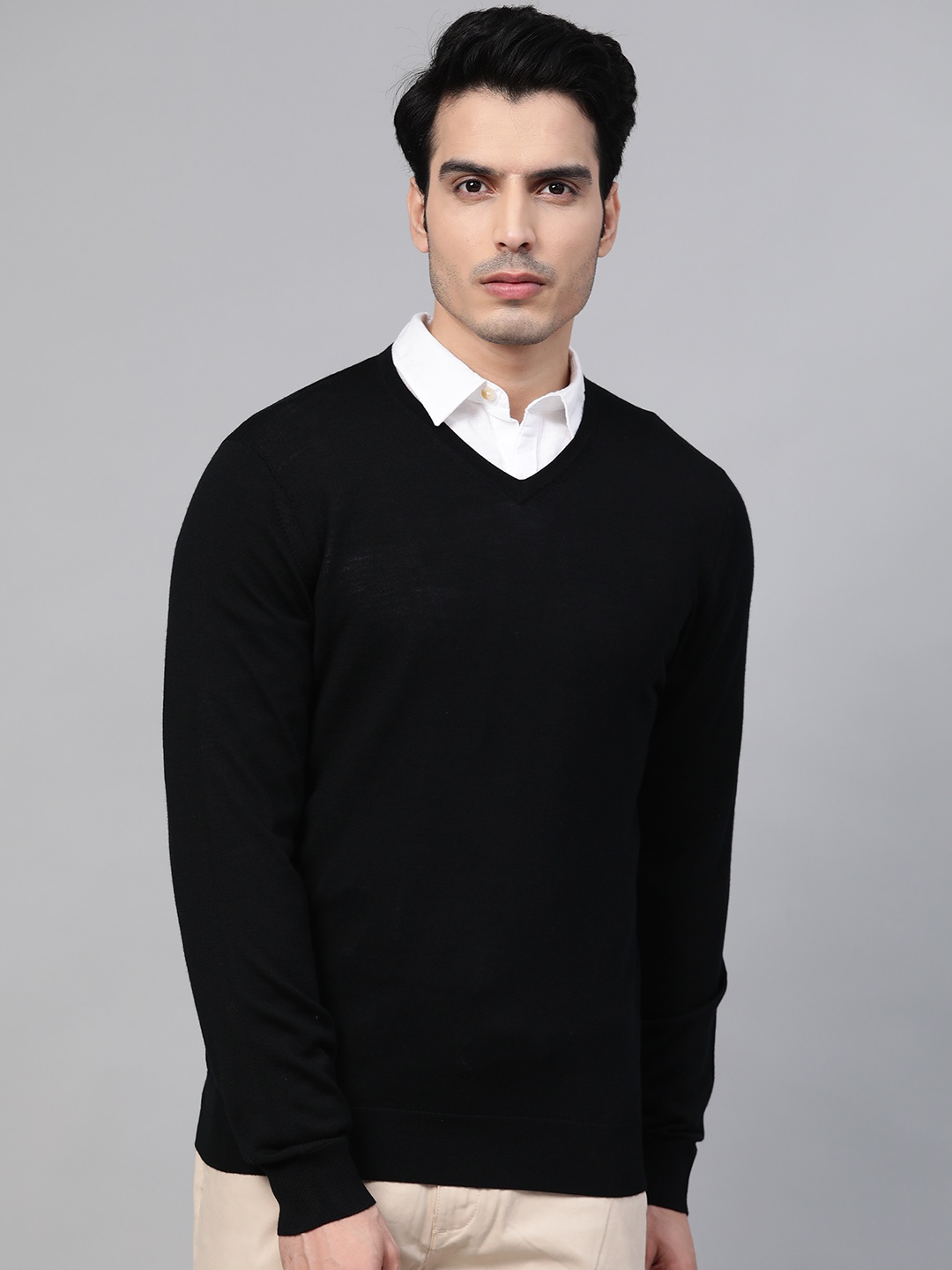 

Marks & Spencer Men Black Solid Pullover