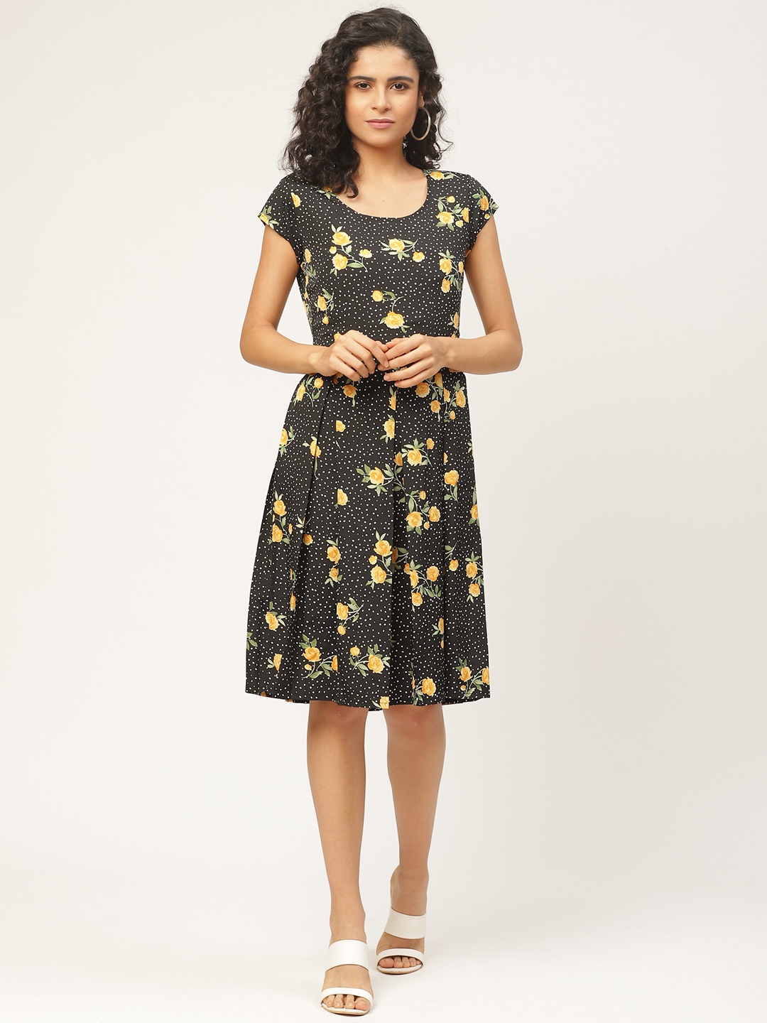 

WISSTLER Women Black & Yellow Floral Printed A-Line Dress