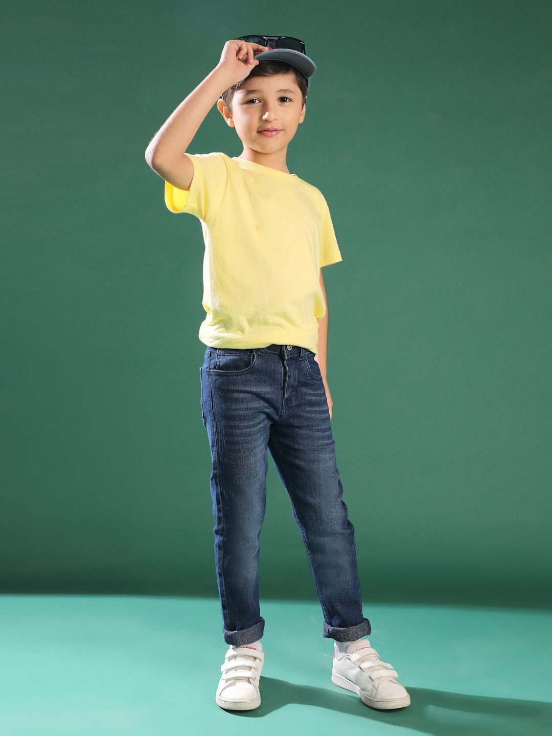 

TALES & STORIES Boys Blue Slim Fit Mid-Rise Clean Look Jeans