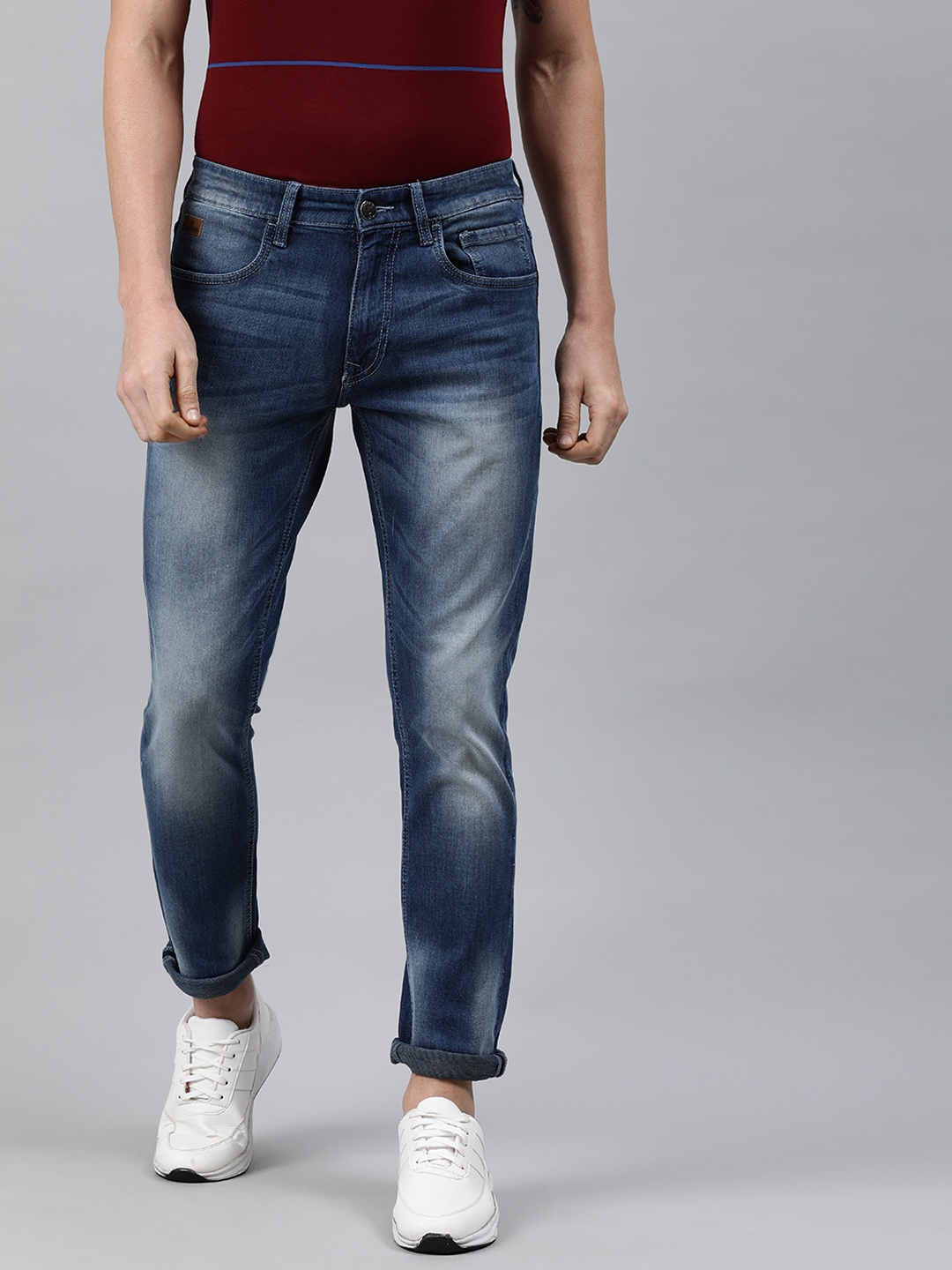 

WROGN Men Blue Slim Fit Mid-Rise Clean Look Stretchable Jeans