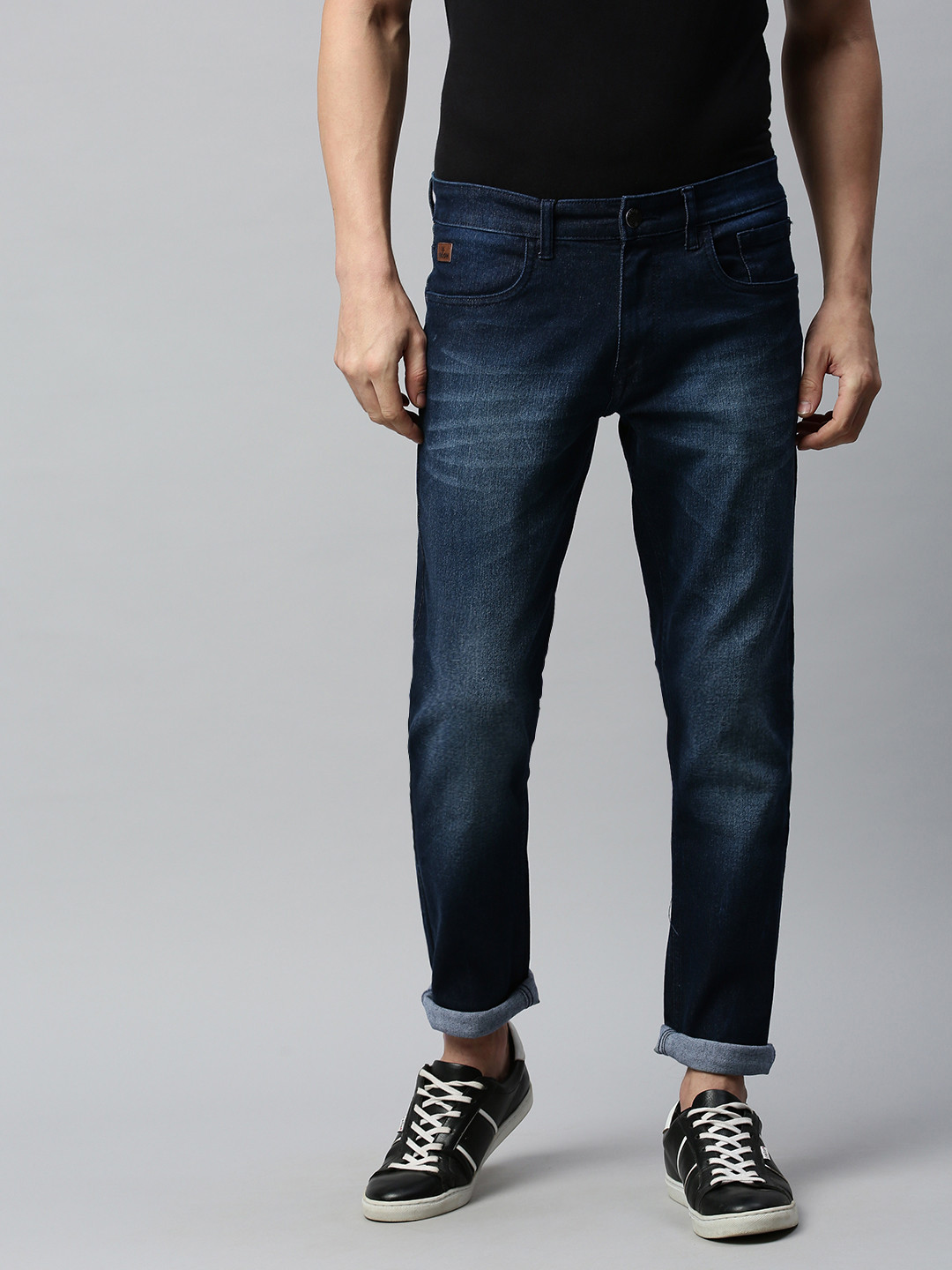 

WROGN Men Navy Blue Slim Fit Mid-Rise Clean Look Stretchable Jeans