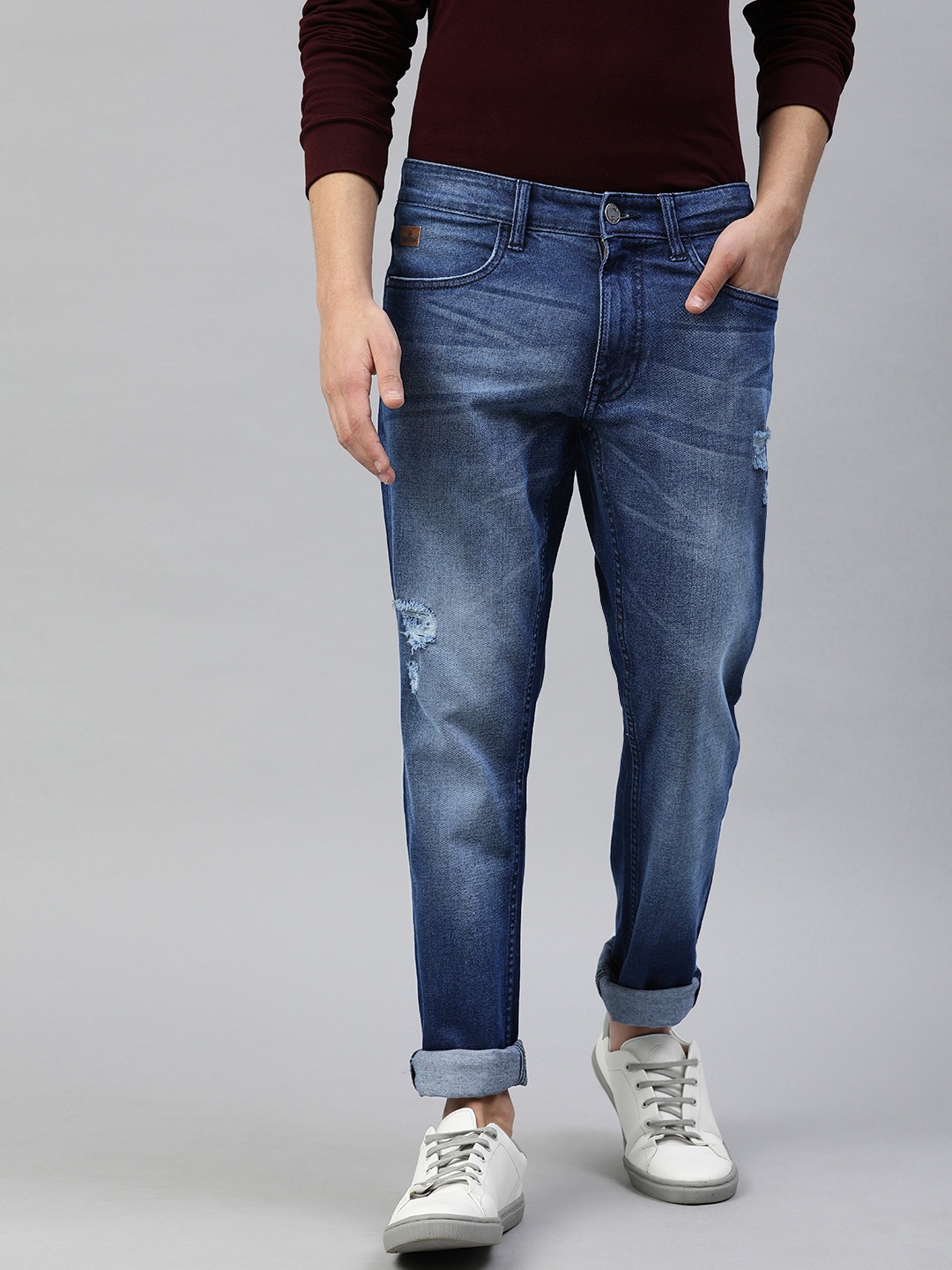 

WROGN Men Blue Slim Fit Mid-Rise Low Distress Stretchable Jeans