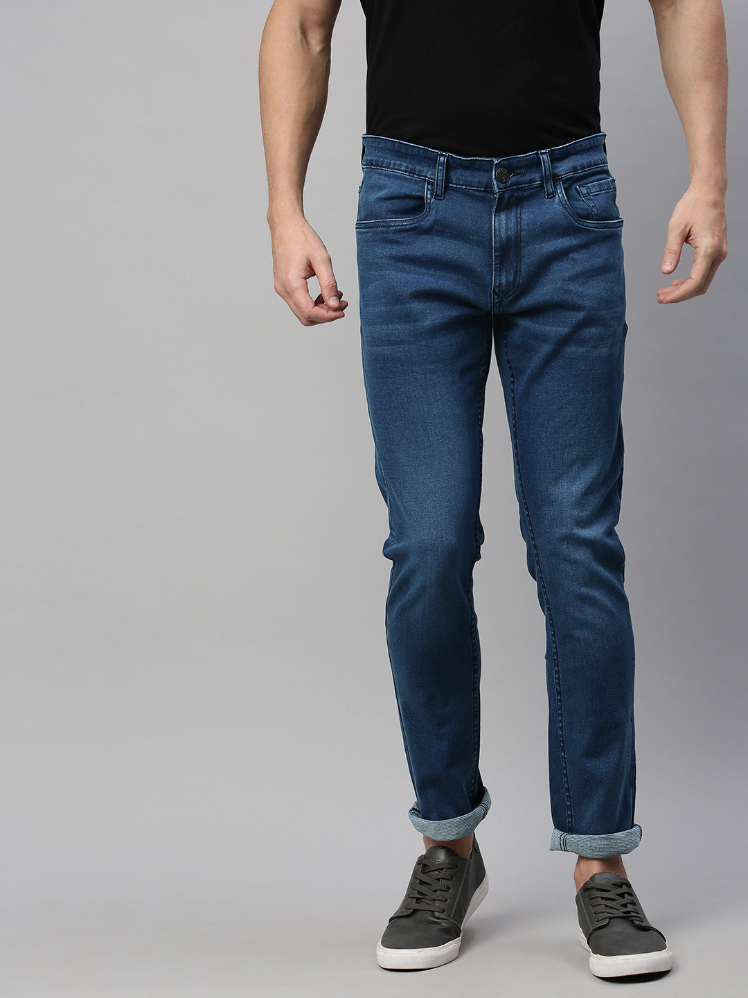 

WROGN Men Blue Slim Fit Mid-Rise Clean Look Stretchable Jeans