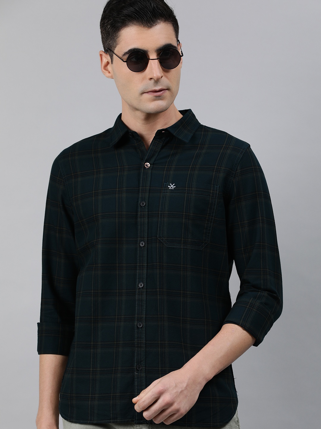 

WROGN Men Olive Green Regular Fit Checked Casual Shirt