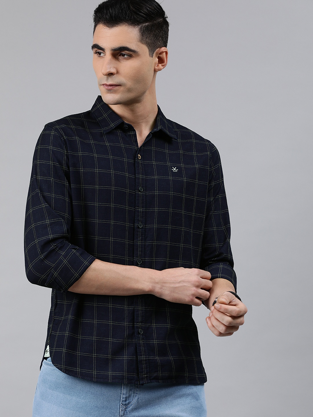 

WROGN Men Navy Blue & Yellow Slim Fit Checked Casual Shirt