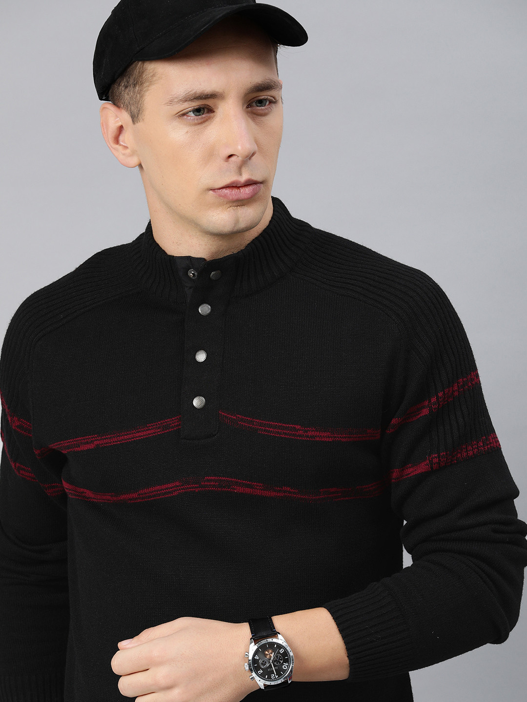 

WROGN Men Black & Red Slim Fit Striped Pullover Sweater