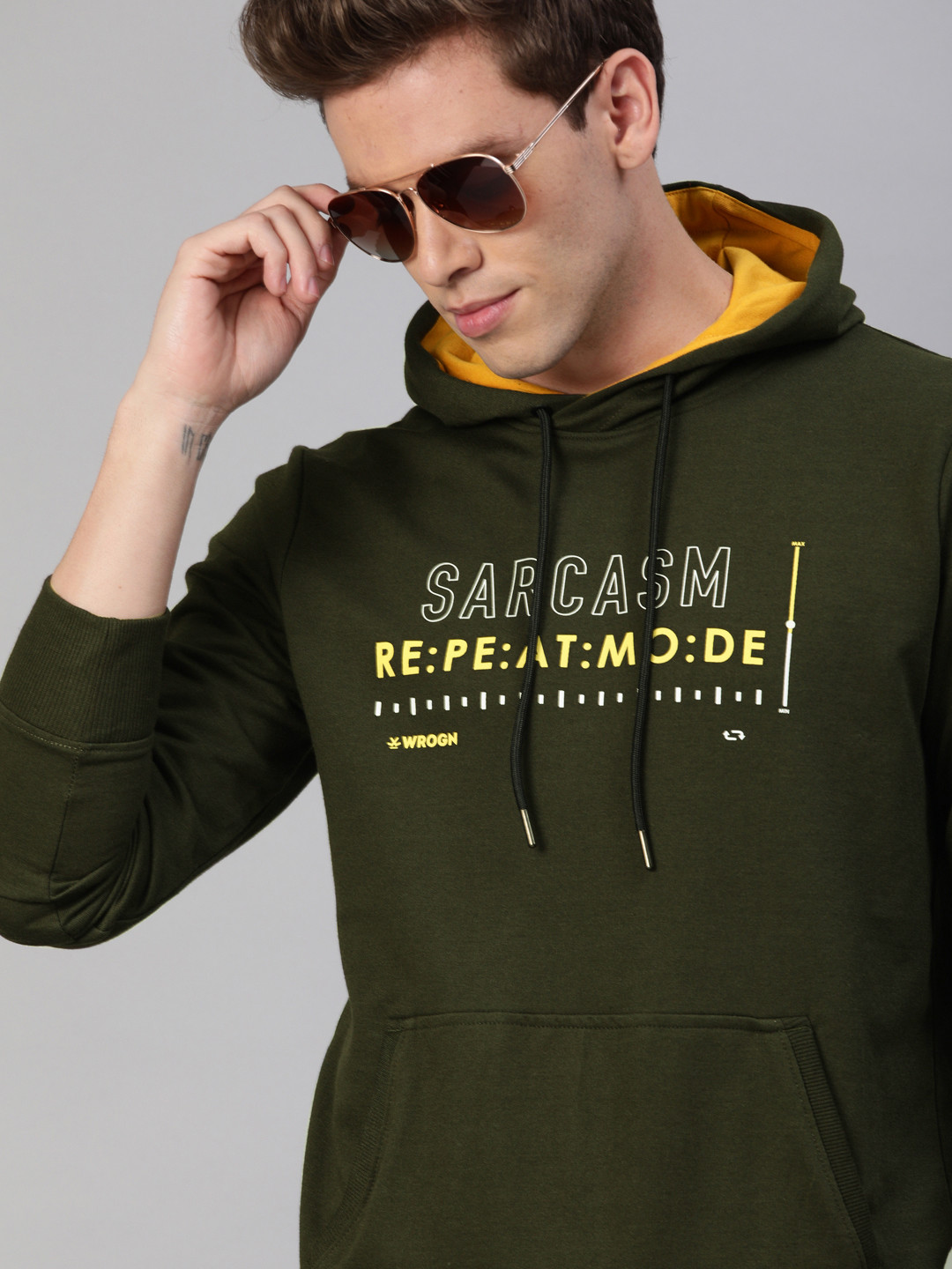 

WROGN Men Olive Green Slim Fit Printed Hooded Sweatshirt