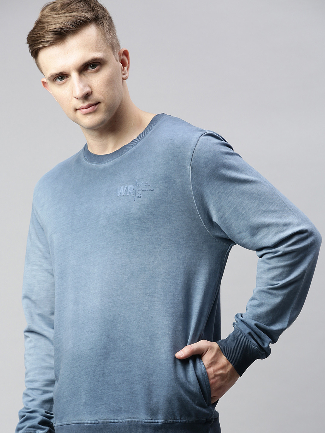 

WROGN Men Navy Blue Solid Slim Fit Pullover Sweatshirt