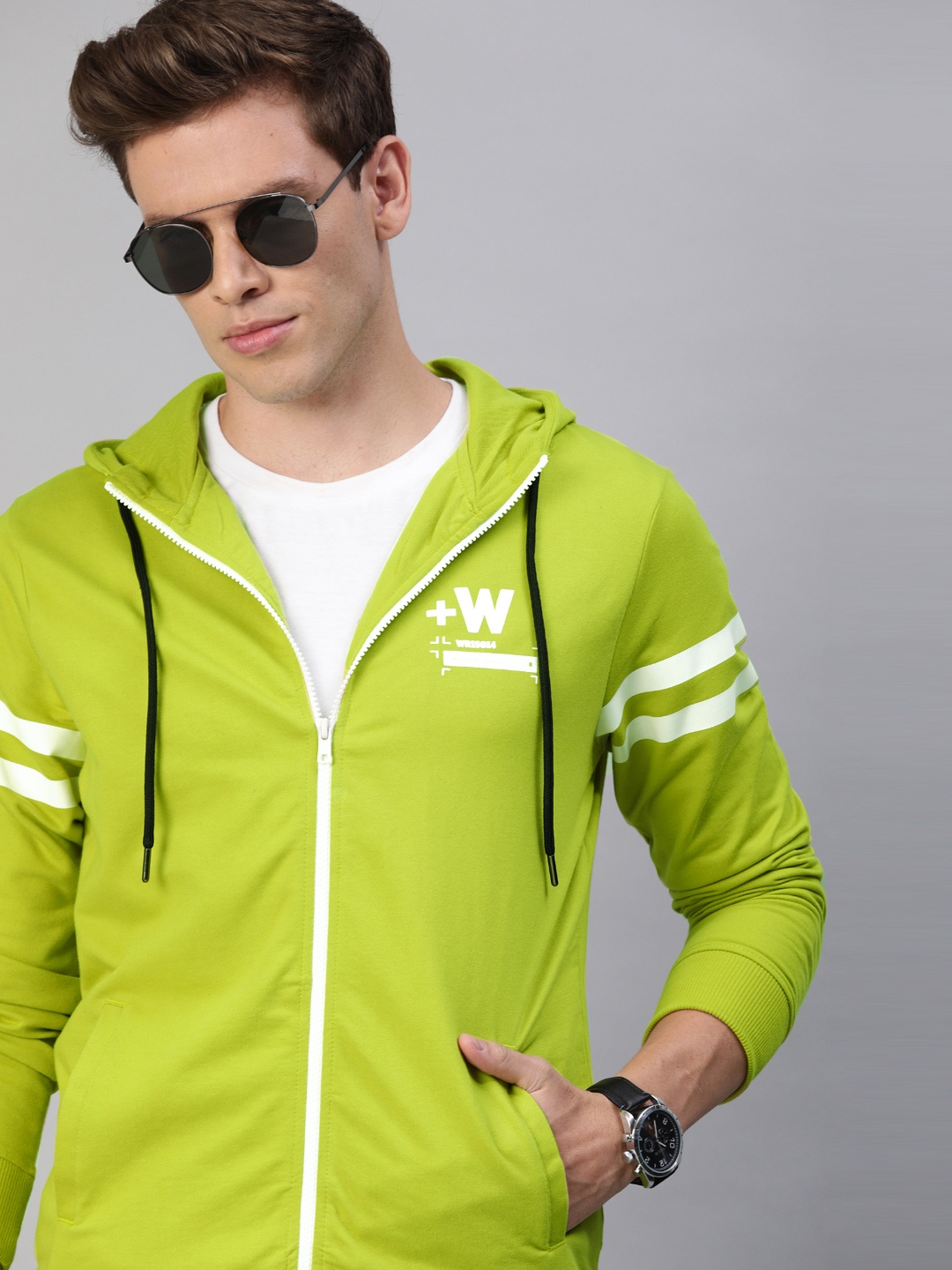 

WROGN Men Lime Green Slim Fit Solid Hooded Sweatshirt With Printed Detailing