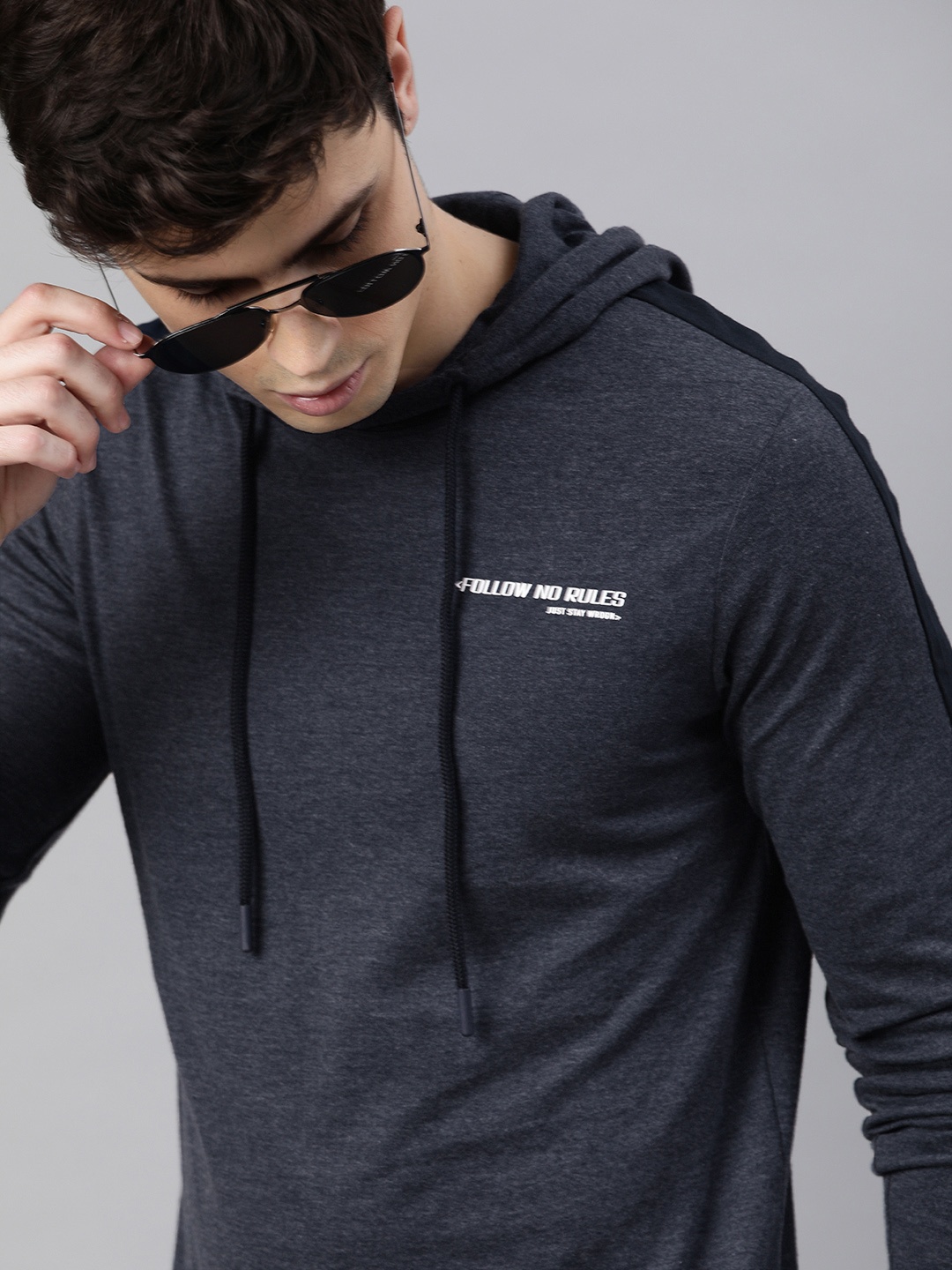 

WROGN Men Navy Blue Solid Hooded T-shirt