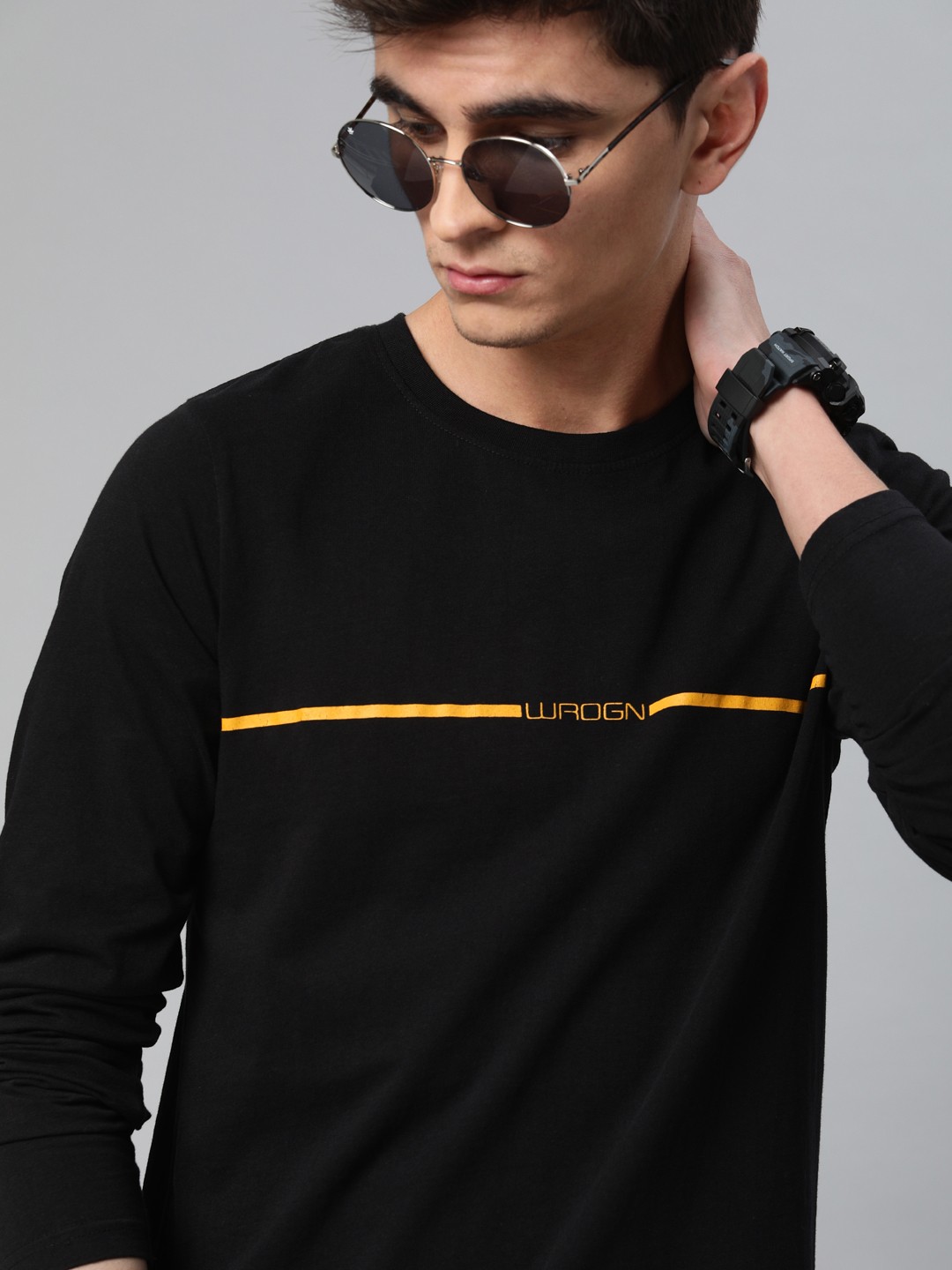 

WROGN Men Black Printed Round Neck Pure Cotton T-shirt