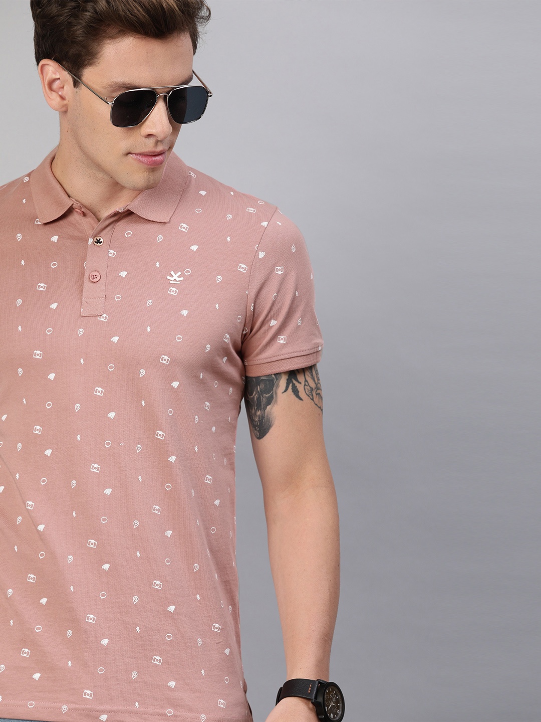 

WROGN Men Rust Pink & White Slim Fit Conversational Printed Polo Collar T-shirt