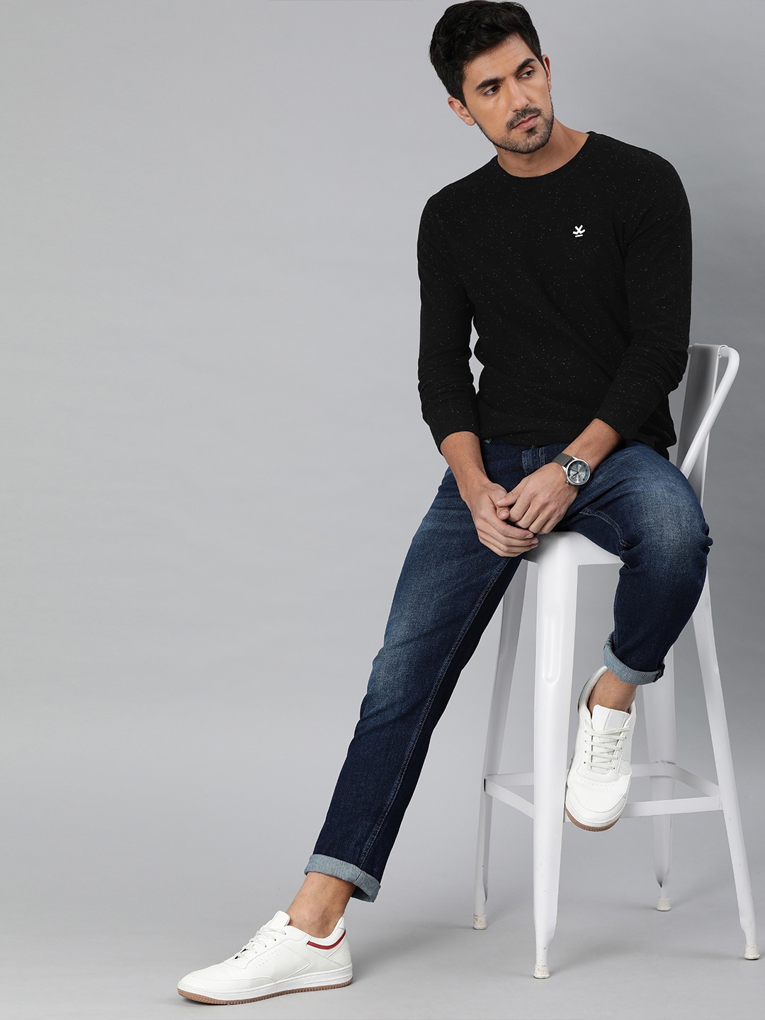 

WROGN Men Black Solid Slim Fit Round Neck Pure Cotton T-shirt