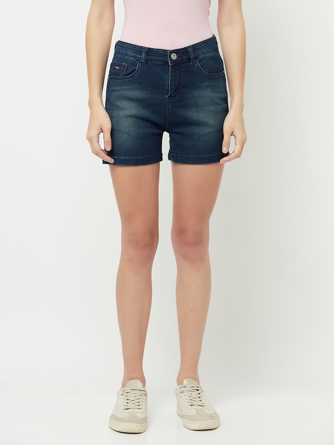 

Crimsoune Club Women Navy Blue Washed Slim Fit Denim Shorts