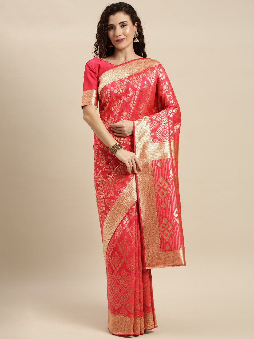 

KALINI Coral Pink & Golden Silk Blend Woven Design Kanjeevaram Saree