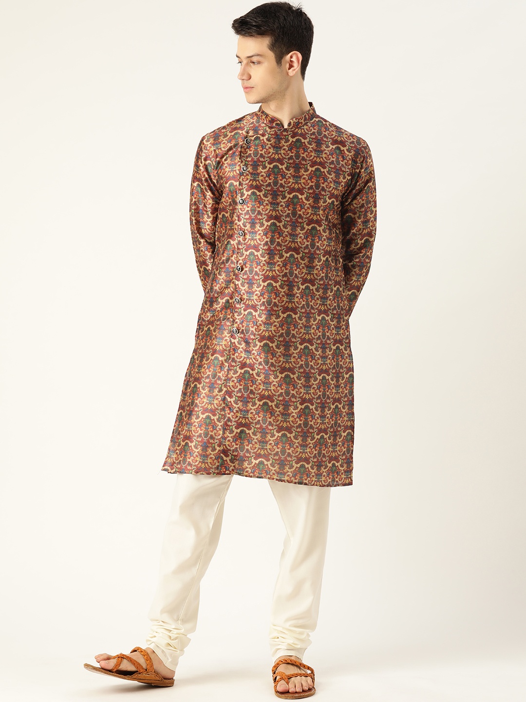 

SOJANYA Men & Maroon Off-White Printed Angrakha Kurta with Churidar