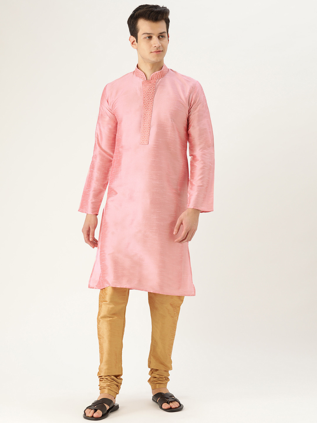 

SOJANYA Men Pink & Golden Solid Kurta with Churidar