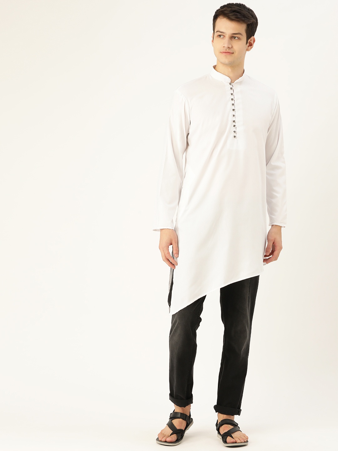 

SOJANYA Men White Solid Straight Asymmetric Kurta