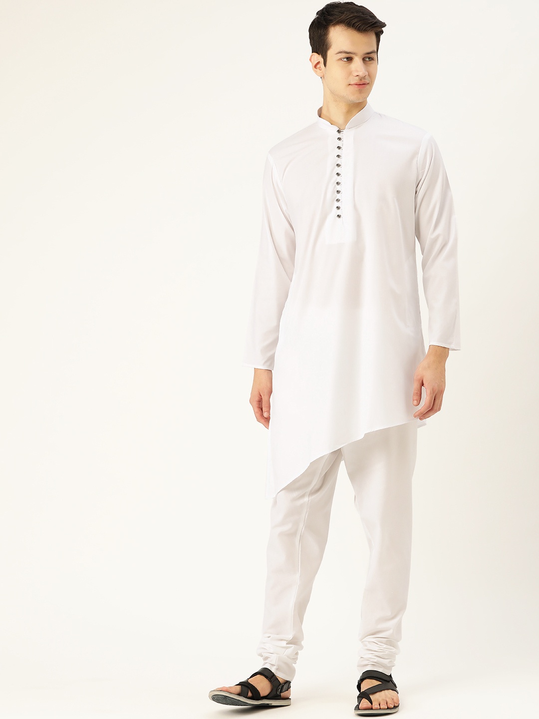 

SOJANYA Men White Solid Asymmetric Kurta with Churidar