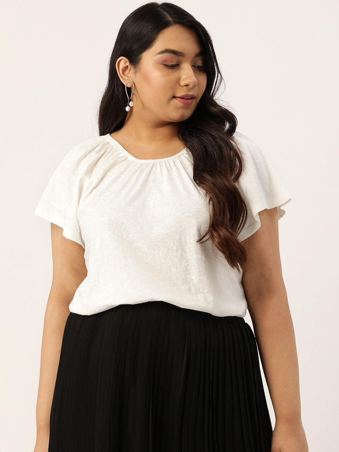 

Rute Women Off-White Self Design Plus Size Pure Cotton Top