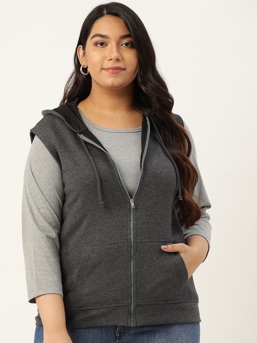 

Rute Women Charcoal Grey Solid Hooded Plus Size Sweatshirt